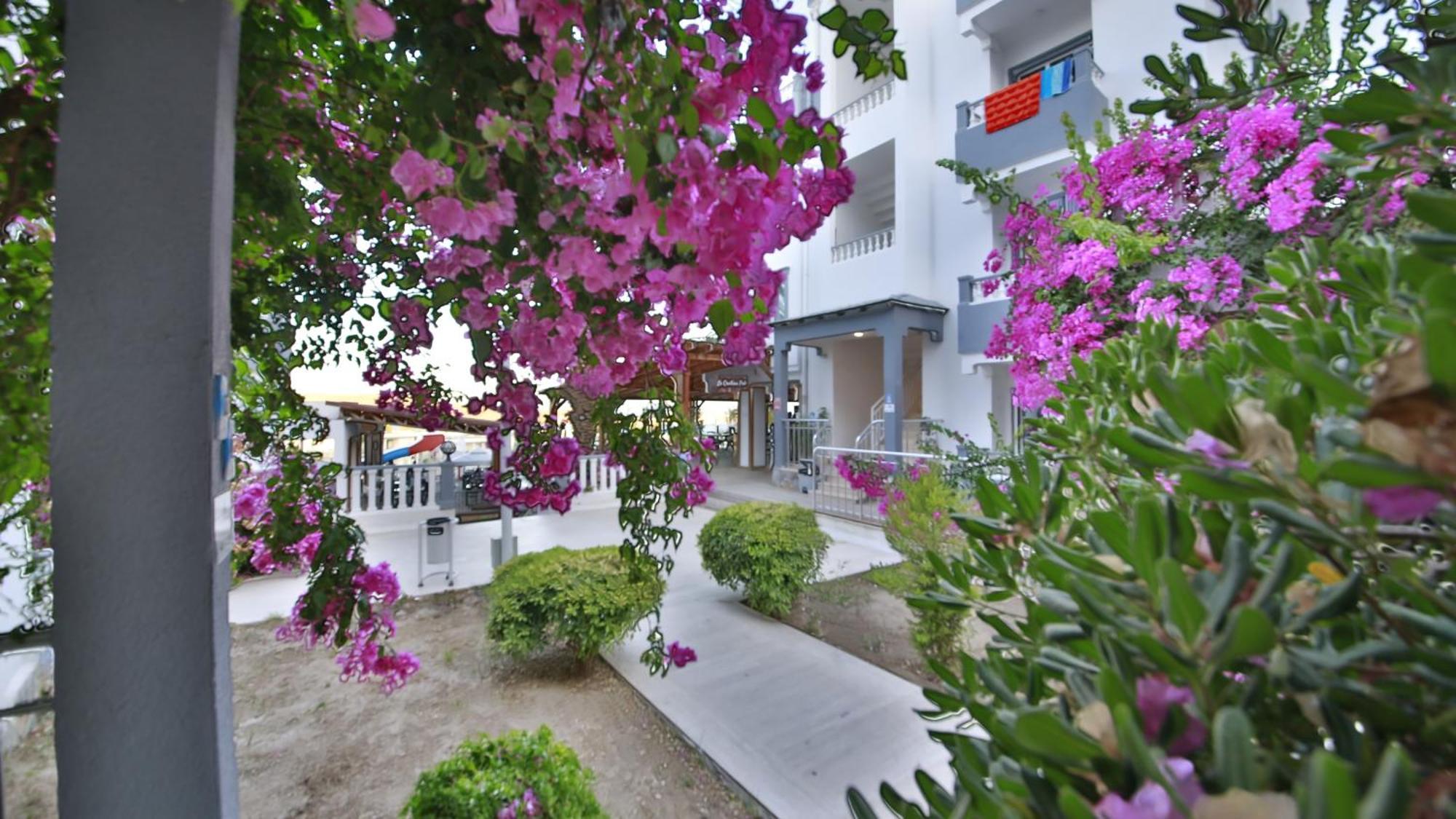 Smart Holiday Hotel & Suite Bodrum Bitez Dış mekan fotoğraf